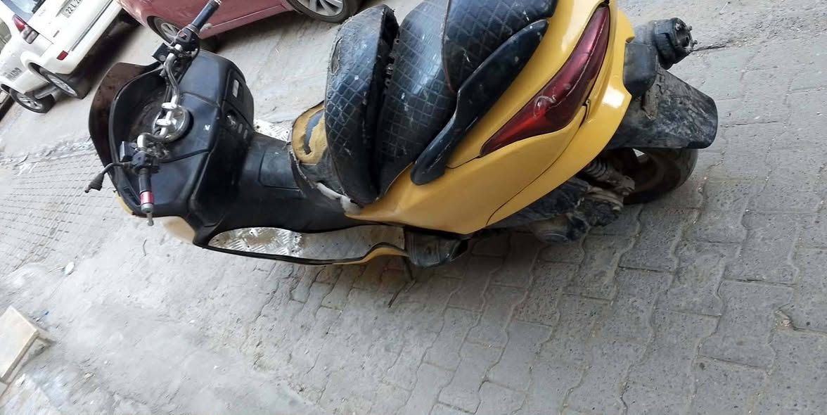 سلام عليكم
مرخصة صاحب الكروب 
للبيع فورزه (0-8) طافيه 
عطلها زنجيل محرك اكفل الك المحرك من صوت وتبخير وبكن 
سعرها ٣٠٠ وبيها مجال للشراي 
مكاني بغداد شارع حيفا


**إذا كنت صاحب هذا الإعلان وتريد حذفه لأي سبب، رجاءا أرسل رسالة إلى الدعم الفني**