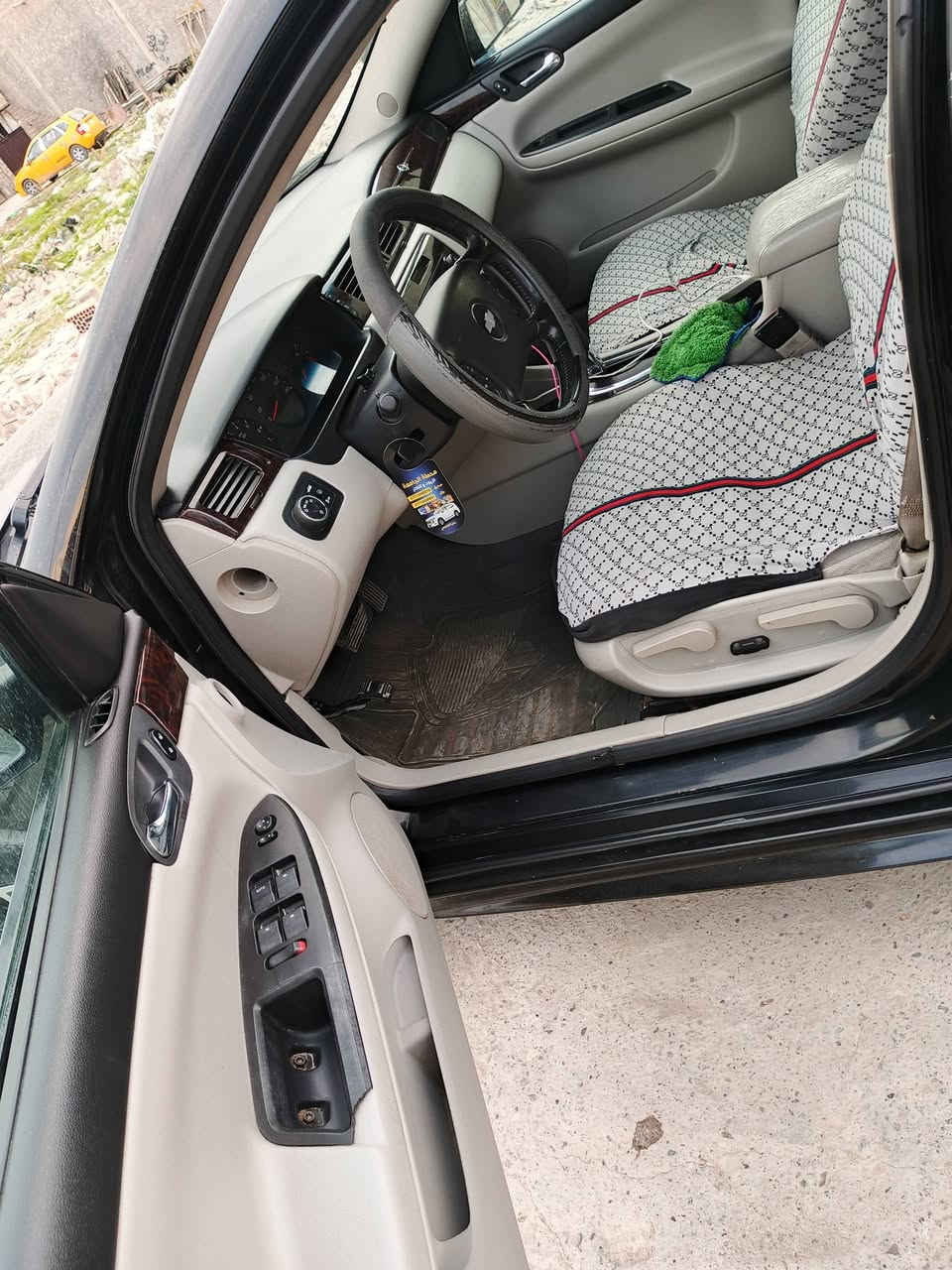 السلام عليكم
امبال 2012 للبيع سياره جاهزه جير مكينه اعداديه زينه 
تبريد تدفعي كل شغال السياره جاهزه خير من الله السياره بها قطع صبغ  حزام مكان ديالى بعقوبه سياره رقم جديد ال 31 مراوس جارجر اوباما 2010 سعر 85 
اتصال على الرقم ***********
