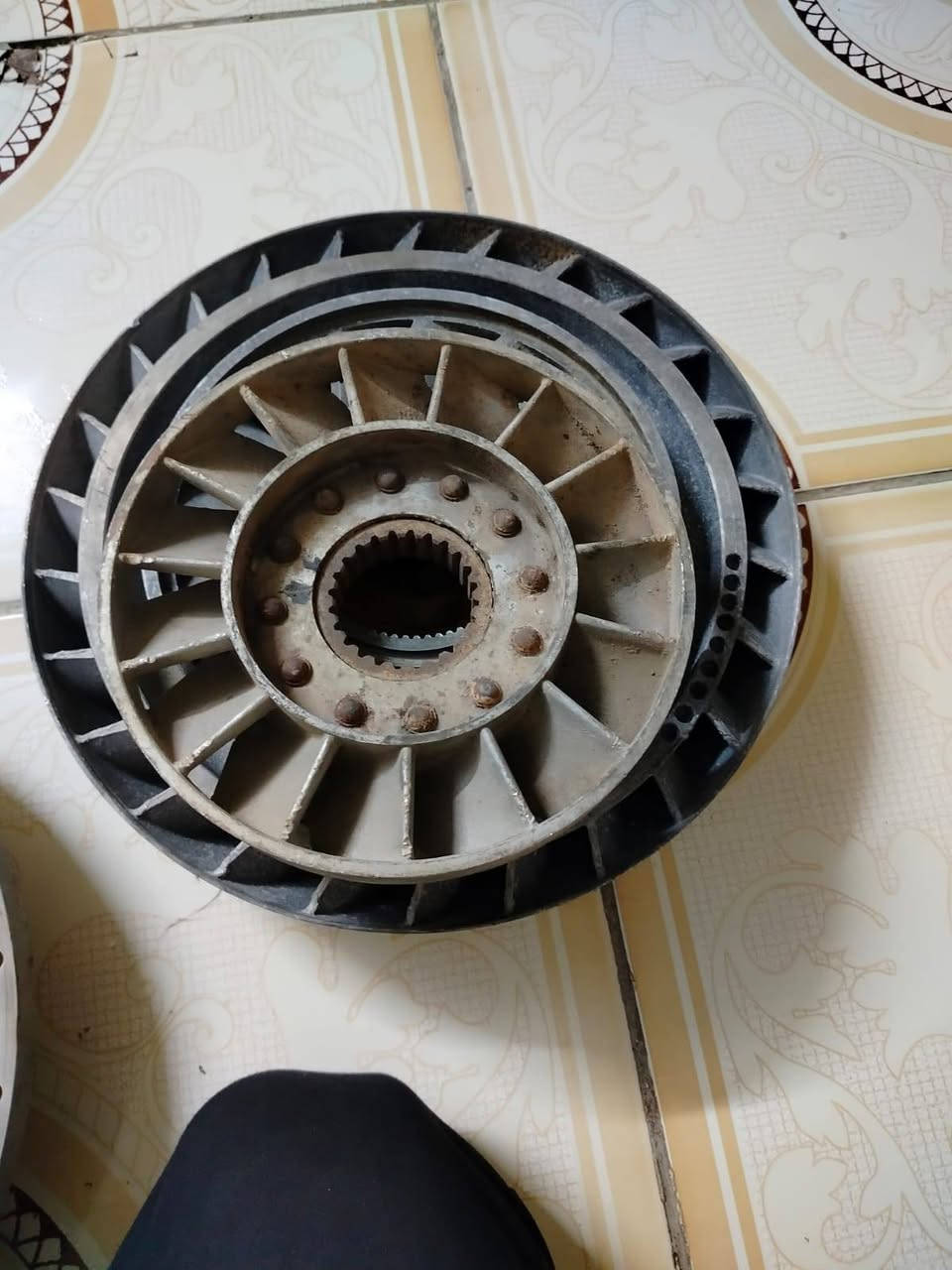 للبيع مال شفل زت 85ابلاديات***********
