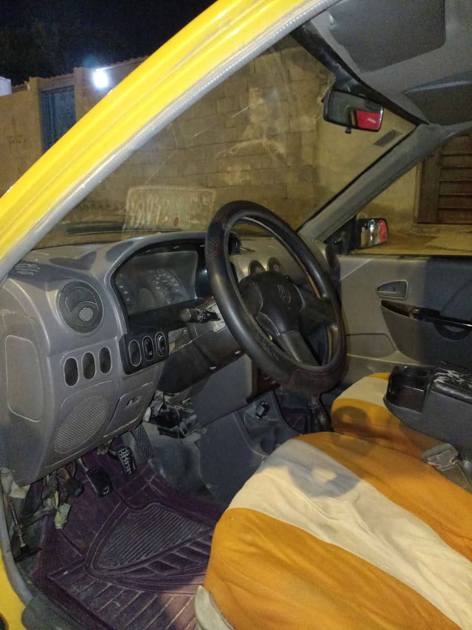 سايبا صفره موديل 2011
المكينه بيها نفخه من القبق
الكير الرابع مرات يفلت
البرانكيت بيه تصليحات
السنويه ٢٠٣٠
الهيئه ع المشتري
الارقام الانكليزي باقي ع الاستلام
للاتصال ***********
السعر ١٤ ورقه
البصرة الزبير حي الخطوة الزبير, البصرة
