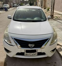 نيسان صني هندي موديل 2020 رقم اربيل السيارة ماشية 86   بدون صبغ او بار...