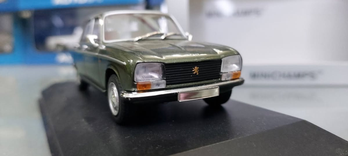 Peugout 304 Minichamps 1/43 Limited Edition Rare Value Model
Messenger  only


**إذا كنت صاحب هذا الإعلان وتريد حذفه لأي سبب، رجاءا أرسل رسالة إلى الدعم الفني**
