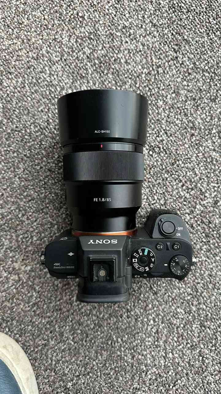 A7 R M2
LENS / SONY 85mm 1.8
زور زور پاکە بێ کێشەیە  
1050$


**إذا كنت صاحب هذا الإعلان وتريد حذفه لأي سبب، رجاءا أرسل رسالة إلى الدعم الفني**