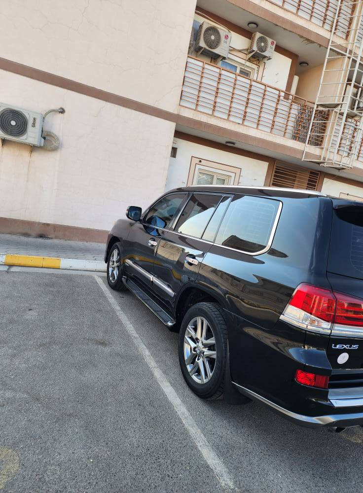 لگزز ٢٠١٥ كفالة ماعدا تعديل قليل قرب قبق البنزين
ماشيه ٢١٥ نظيفه جدا مغلفه ppf البصرة, العراق


**إذا كنت صاحب هذا الإعلان وتريد حذفه لأي سبب، رجاءا أرسل رسالة إلى الدعم الفني**