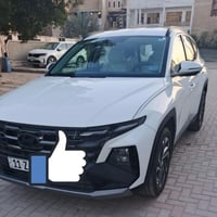 توسان 2025 خليجي لون ابيض مكفوله كفاله عامه من الضربه والشخط والرصعه  ...