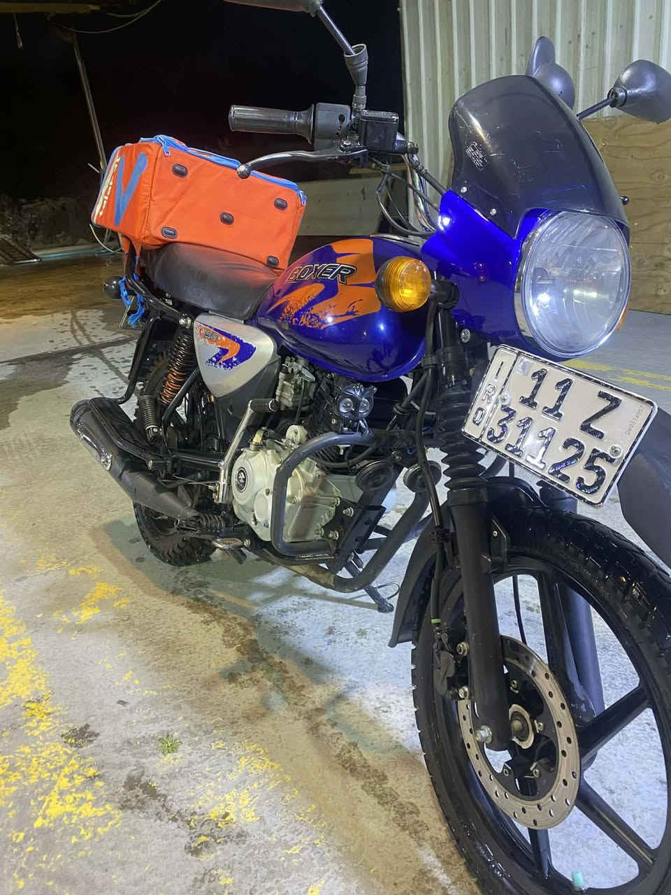 سلام عليكم بوكسر ٢٣ كفاله عامه
رقم بغداد
ماشيه ٢٣ الف حقيقي
بيها طخه بالتانكي فقط
مكاني بغداد حي العامل
سعرها ٢٦٥٠بيه مجال
***********
