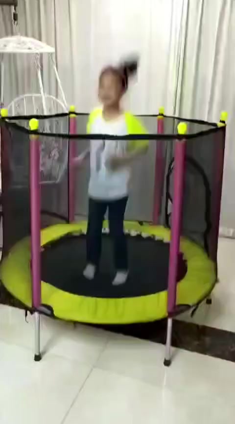 عروض العيد ويانا غير .....🔥🔥🔥
ترامبولين (نطاطة) الاطفال توفرت  
السعر 55 الف د 
يوجد توصيل لكل مناطق العراق ***********
توصيل كل محافظات العراق 5 الف د فقط 
توصيل م النجف الاشرف 2 او 3 و نواحيها 4 الف 
عالم الأطفال ركن شارع الروان جهة شارع الزهور .
