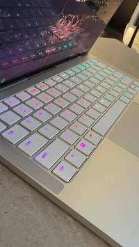رايزر بليد 13 • i7 الجيل١١ • شاشة ٤K لمس