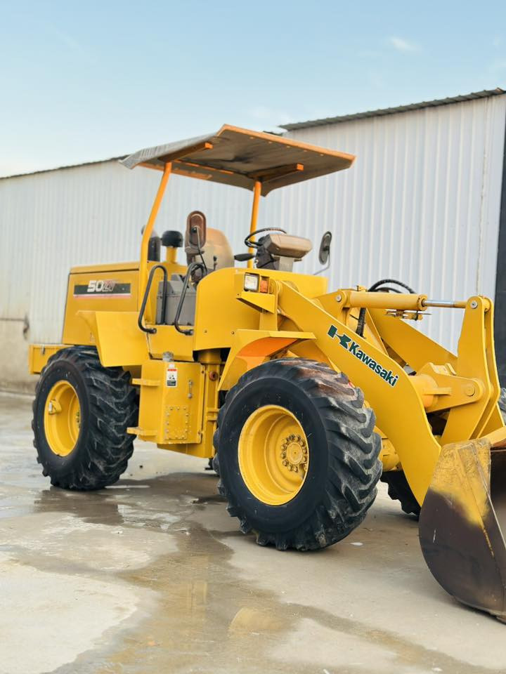 بســم الله الرحمن الرحيــــم 
متوفر لدى شركه عباس فاضل الكرعاوي 
 للتجاره الاليات لثقيله

  كاوسكي 50ZV_Kawasaki_2014 .  
فقط لعشاق النظيف والمتميز 💎
كفاله عامه وارد اليابان 🇯🇵 ✅ دخول جديد ما مشتغل 
موديل 2014حاله الزيرو مشتغل 8لاف 
محرك 4سلندر  مكينه كمنز ☑️

 📍العنوان محافظه  بابل -ناحيه الشوملي)

#الاستفسار***********وتساب 
#الاستفسار***********
