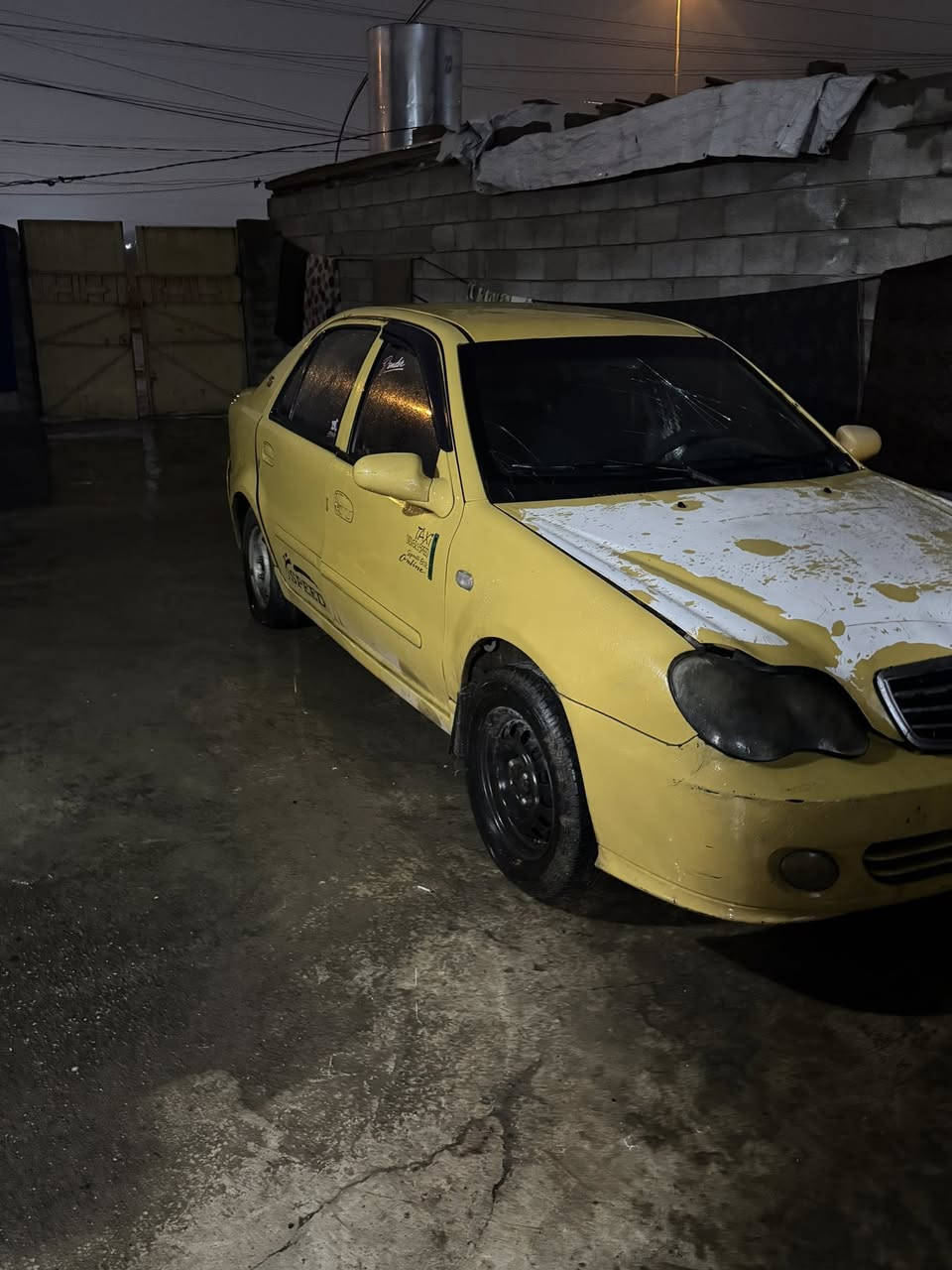 سلام عليكم سيكي2010للبيع رقم احمر بغداد مكينه كورلا  يارس  كير أتماتيك موجود كوبون بانزين السياره بدون ضرر عليها هيئه 500 ألف  سعر 28بيها مجال مؤكل بالنشر ***********
