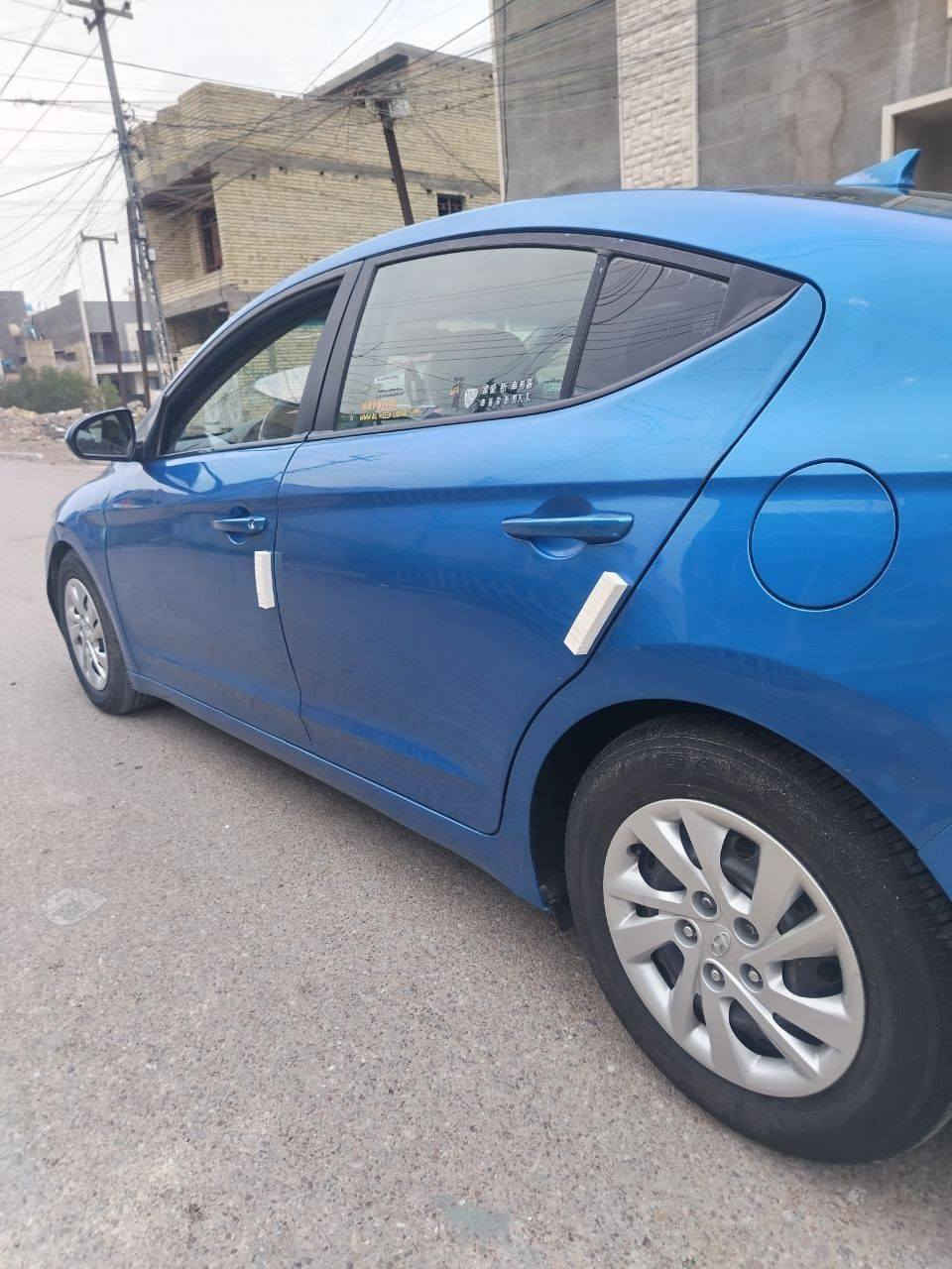 السلام عليكم النترا موديل 2017 وارد امريكي 
بيه 3 قطع صبغ وباب كلير سياره جديده 
بدون دواخل تحويل مباشر مكاني بغداد حي الجهاد 
السعر 105 وبيه مجال 
***********
