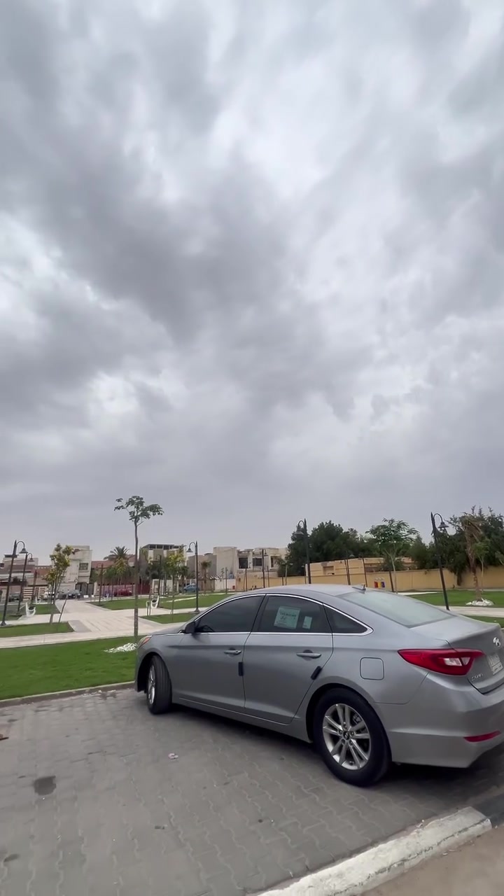 سوناتا 2016 دواخل بيجي سياره نضيفه ما شاء الله تبريد ثلج حداديه خير من الله رايدها مراوس وقابل للزياده رقمها بصره وراعيها موجود ول سياره بيها (اربع قطع ثنين صبغ وثنين تبديل ) سياره كفاله لغود وشواصي كفاله ! 

***********
مراوس وقابل للزياده '
