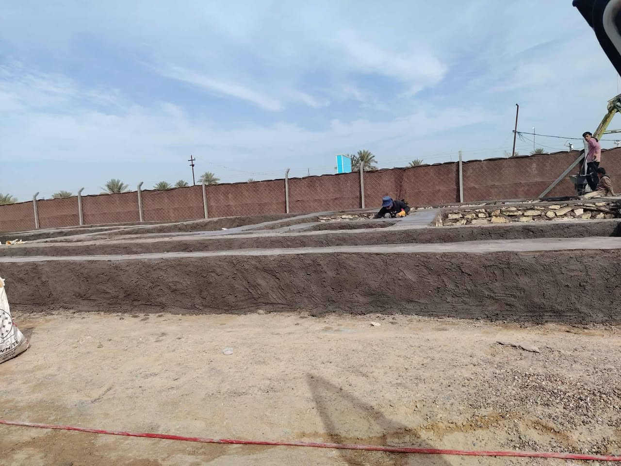 سلام عليكم بناء حجر اب سعار تنافسيه بيرت رصف اساس اسيجه***********
