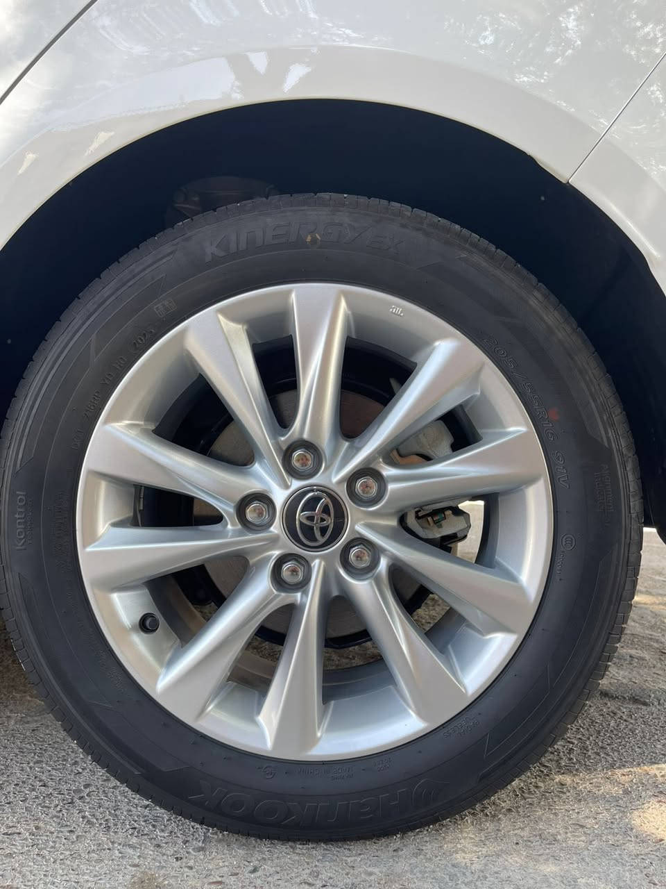 كورلا كفاله عامه موديل 25 بعده زيروووووو ماشيه الفين فول مواصفات لسعر 157 مكان بغداد الدوره التصال على الرقم ***********
