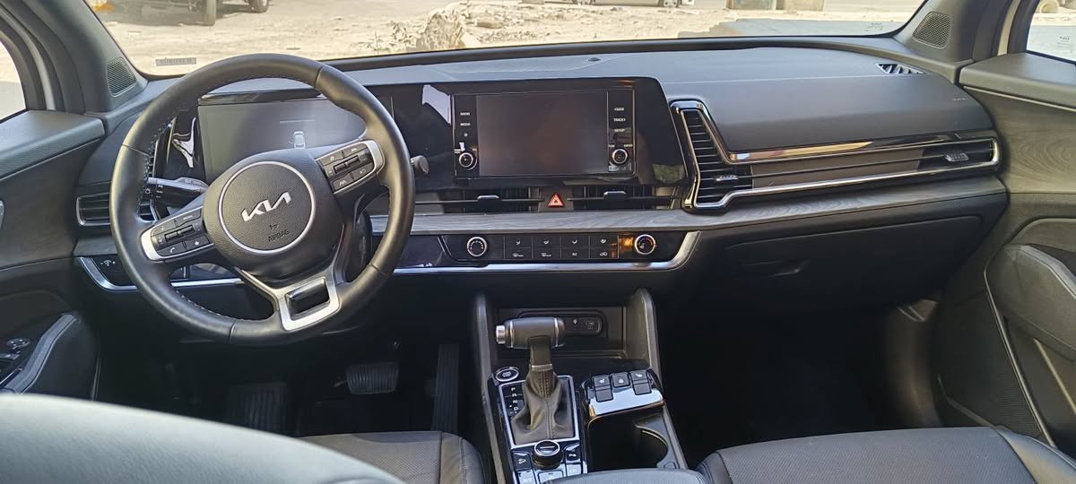 ﷽
سبورتج (2025) وارد امريكي
🪶🪶🪶🪶🪶🪶🪶🪶🪶🪶

فول مواصفات 1/1
مواصفات:- بصمه -  -محرك 2500
 - رادارت - حساسات-  رادارات - ماشيه 16 الف
الكشنات جلد وكهرباء وتدفئه - كار بلي
شحن لاسلكي - تشغيل عن بعد - قطعتين تبريد - سايد بريك دكمه -
حادثها / ربع جاملغ بارد 

السعر (215) بدون رقم 

مكان السياره ( بغداد - حي اور الشعب)

***********
