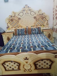 غرفه اخشاب للبيع نضيفه كلش.  بمليون و400 الف وبيه مجال شراي مكان غراف ...