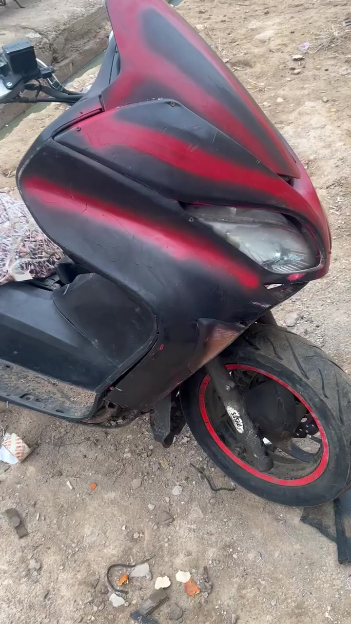 يا الله سلام عليكم تفصيخ08شتحتاج موجود شرط الشغل وسعار جوه السوك موجود توصيل 🚚 جميع المحافضات6الف للحجز راسلني واتساب او خاص***********
