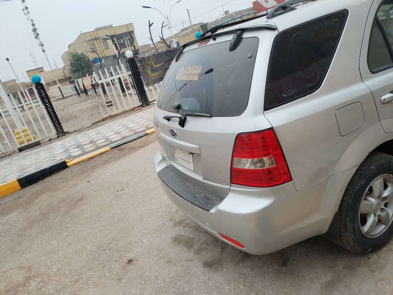 سورنتو موديل 2009 خليجي السياره كفاله عامه من الظربه مجرد صبغ حزام اثر جراد محرك وكير كفاله بلاد مال الشركه  6 3300V تبريد ثلج تخم تاير جديد وحداديه جديده السياره خير من  الله جاهز من كلشي رقم بغداد تريد وكاله تريد تحويل مكاني ناصريه السعر 88 وبيه مجال للطيبين *********** واذا اكو مراوس عادي بسياره ناصيه
