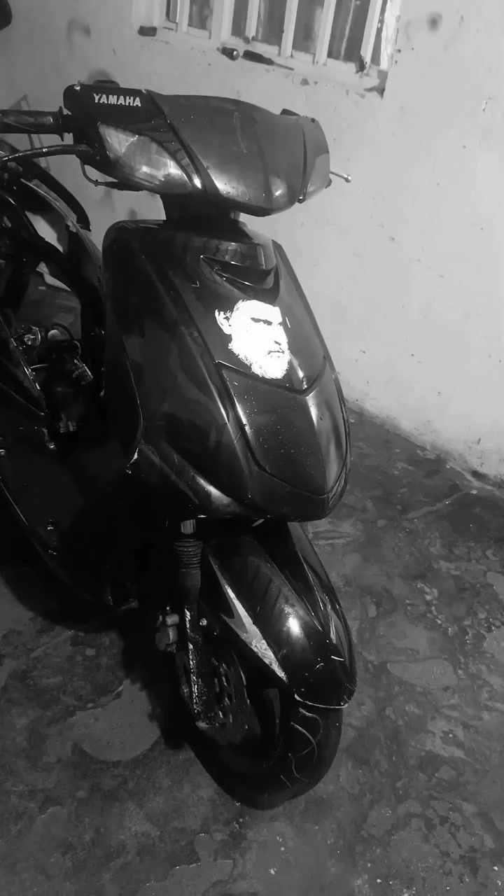 سلام عليكم دراجه سكنس نثيه 140 دراجه خير من الله بس نقصه سلف فقك  دراجه مفتوحه وشلعه ما شاء الله شك كاعد ومعدله مشيت بيه 95وخففت وبعد اكثر تمشي معدل بس اني سكنس ماحبه اريد اروسه ب دراجه ماكس اي نوع بس بدون نطايح رقمي *********** بي وتساب
