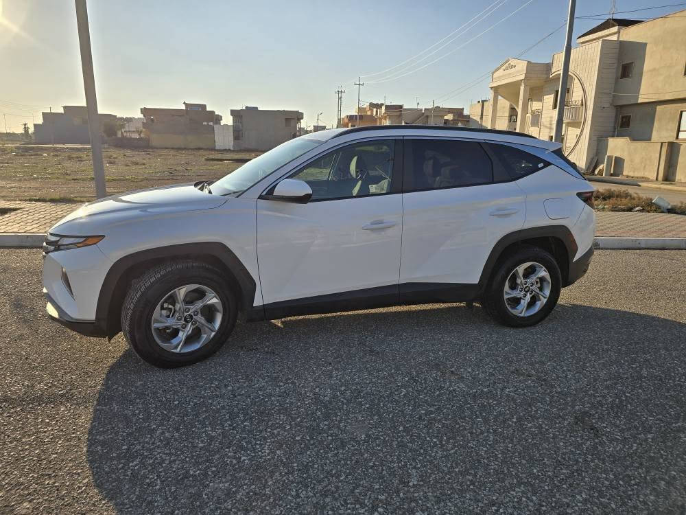 توسان ٢٠٢٤ 
تترقم شمالي 
رادارات سحن وايرلس كاميرا انظمه قيادة كشن كهرب تدفئة كشن 
بدون ارباك صبغ شبر فقط بالجاملغ الخلفي
الموصل قضاء الحمدانية 
***********
سعر جوة السوك ب ١٨٣+ ٢٠٠ الف  قفل قفل قفل و المفتاح ضايع الحمدانية, نينوى
