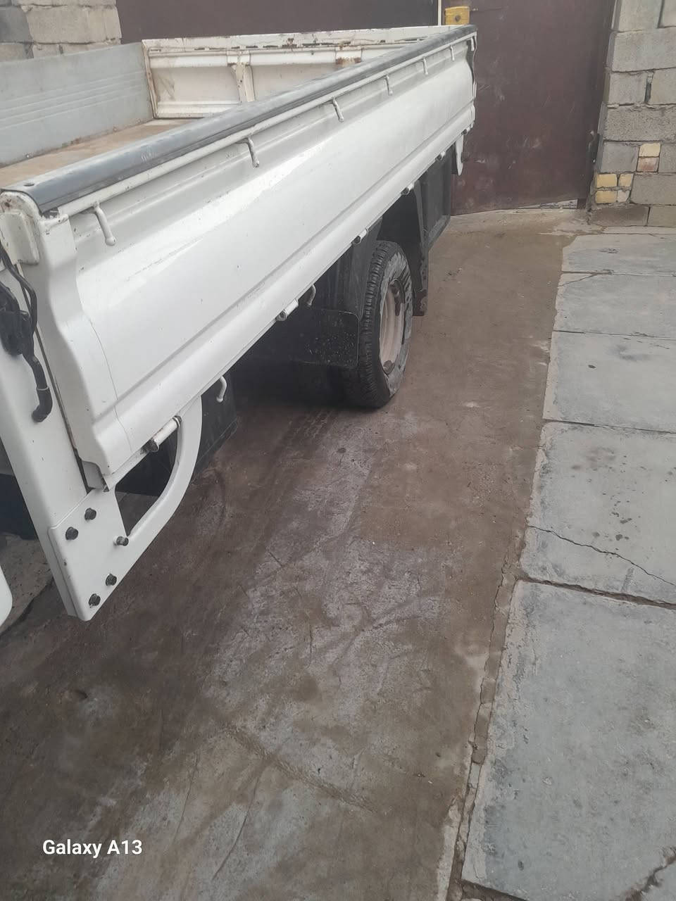 سلام عليكم كيه مسكر طرمبه موديل 2009 مكفول كفاله عامه ماعده الهلاات العنوان بغداد المعامل  سعر 110 وبيه مجال   ***********
