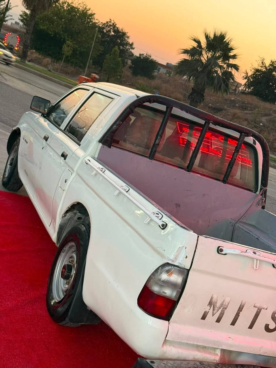 مستەربۆشی پیکاب 2002
گێرو مەکینەو ئەکسلی بەشەرت 
سەنەوی بەسەر چووە 
سەیارەیەکەکی پاکوو بێعەیبە 
تەبریدوو پاوەر 
یەک قرچی بەسیتی پێشی هەیە 
57$ معامەلە 
ژ.ت :***********
                                                   ***********
