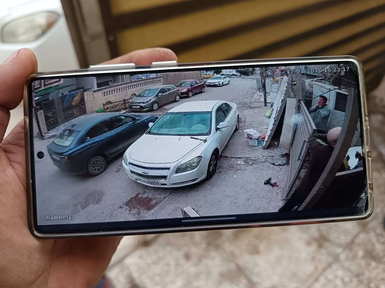 بسم الله الرحمن الرحيم
«وَقُلِ اعْمَلُوا فَسَيَرَى اللَّهُ عَمَلَكُمْ وَرَسُولُهُ وَالْمُؤْمِنُونَ 
          صدق الله العظيم

(الحمدالله تم تامين  بيت  في بغداد    
الدوره حي الشرطه   )

منضومه تجميع من ماركه دهوا  الاصلي دقه 5 ميكا  فول كلر صور وصوت 

الموصفات :
 ✅كامرات  عدد 4 دقه  دقه 5 ميكا بكسل  حقيقي  ملون ليلي نهاري  دبل فلاش  
   من ماركه  دهوا  لاصلي وكاله ) 💯👌

✅جهاز xvrنوع  دهوا   الاصلي  دقه 5 ميكا  العربي الحديث 

✅بكره واير طول 100 متر نحاس الاصلي المسلح  

✅هارد واحد تيره البنفسجي الاصلي خزن 15 يوم   

✅بوكسات كاميرات عدد 4
 
✅ماوس لاسلكي 

▪️مع ضمان سنه   حقيقي صيانه وستبدال   في جميع ملحقات 

 ▪️نصب حترافي👌 و دقه في العمل 💯💯

‼️وتم ربط كاميرات على هاتف فقط حسب طلب زبون
عن طريق برنامج خاص شركه دهوا DMSS‼️

❗️❗️ملاحضه  اماكن الكامرات حسب طلب زبون❗️❗️
 
*********** مهندس يوسف 

🔴ومتوفر جميع انوع كامرات الاصلي وكاله 
بيع ونصب وصيانه جميع انوع كامرات 

🔴والعمل في جميع مناطق بغداد كرخ ورصافه 

ويوجد ايضآ توصيل في بغداد وجميع محافظات 

🔴ومتوفر كشف مجاني للموقع  

#كامرات 

للستفسار ***********وتساب 
#دهوا
#اسوار 
#هيكفجن
#شاهين
