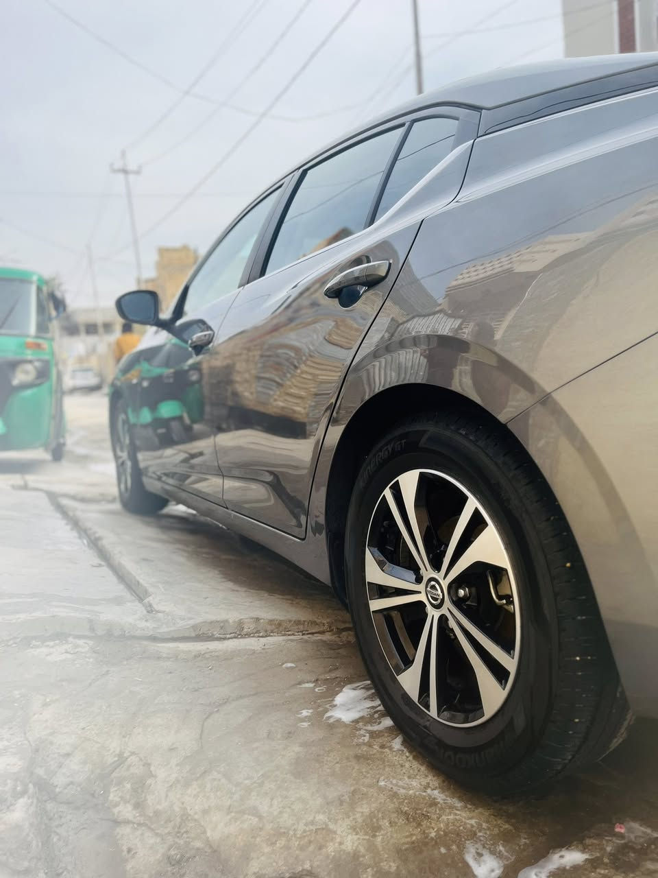 سلام عليكم نيسان سنترا موديل ٢٠٢٣ البيع سيارة رقم ديالى معوقين
ضرر قبق الجنطه فقط 
***********
