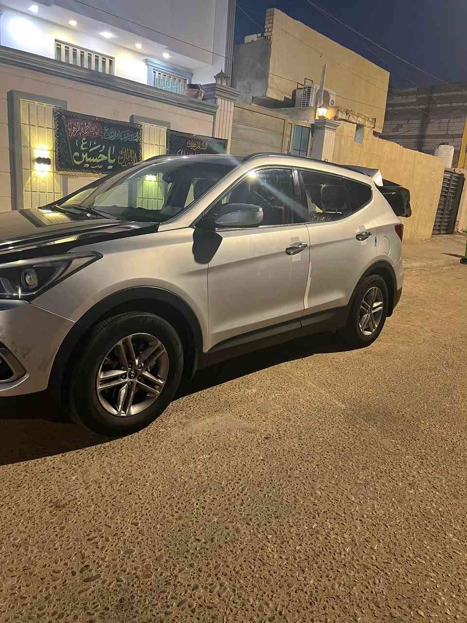 سنتافيا موديل ١٨ وارد امريكي ضربتها بجم سيارة جاهزة من كلشي گير محرك تبريد محرك جي دي اي ٢٤٠٠ تحويل ثاني السيارة موجودة في البصرة الامن الداخلي السعر١٣٥ 
ورقة وبيها مجال للشراي ***********
