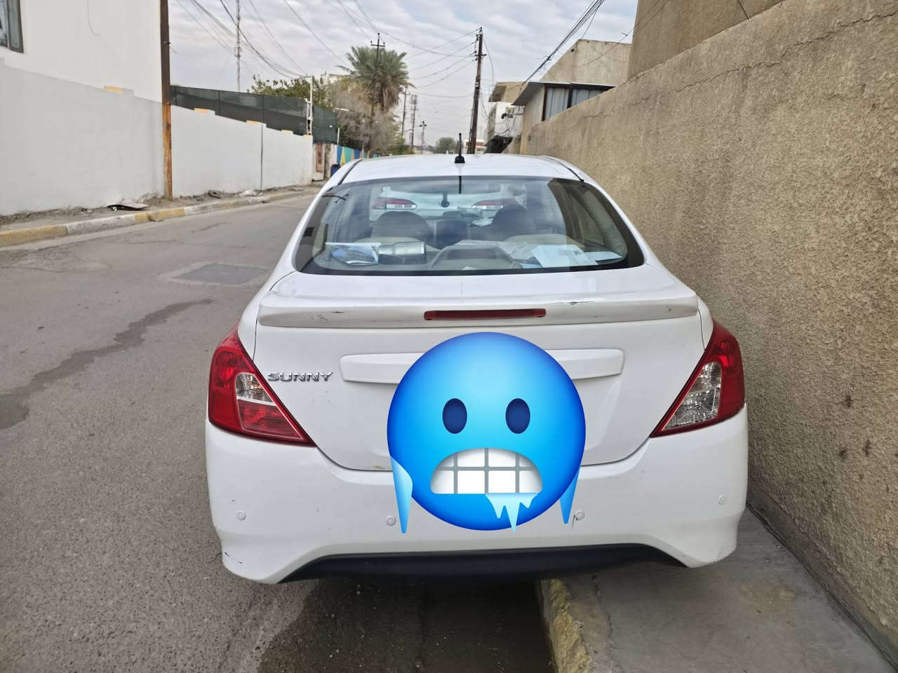 نيسان صني هندي خليجي موديل ١٩
ماشية ١٦١ ألف كم
رقم بغداد بأسمي تحويل ثاني يوم
تخم تاير جديد ياباني أصلي
صدر إمامي خلفي جديد الأصلي مو تجاري 
تبريد ثلج
طخه بهلال الجاملغ الأمامي الأيسر بكد أصبع أو أقل 
تواصل واتساب
***********.
السعر 
11.500 دولار
