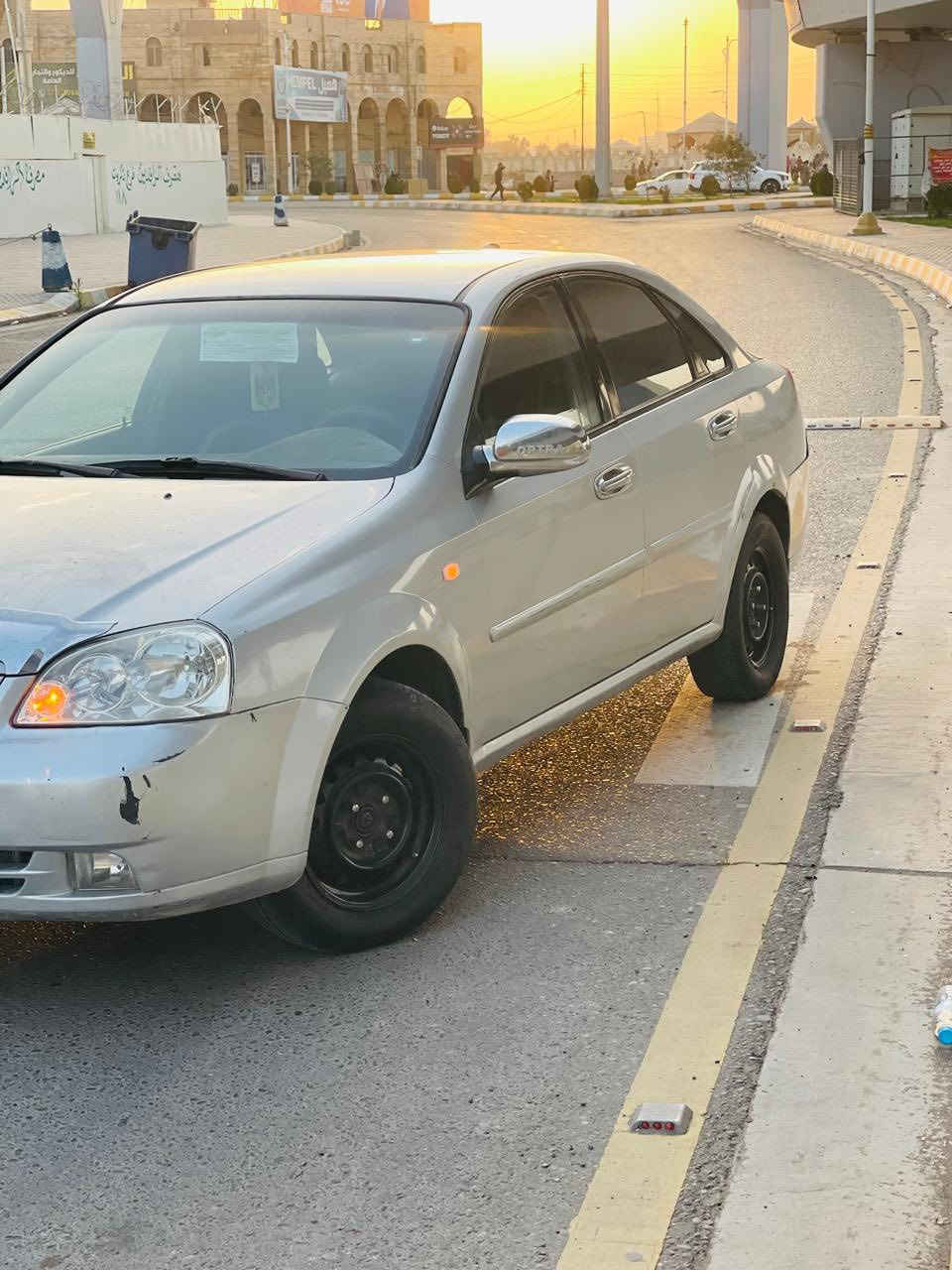 دايو لاسيتي ٢٠٠٧
بدون ضربه مصبوغه جمالية اثر جراد
رقم اربيل دولي شرط التحويل
سنويه ٢٠٣٠
گير محرك شرط 
تبريد
حدادية شرط
سياره عامره ويا ستر الله شغل وامشي
السعر ٦٥وبي مجال للشراي وحياكم الله 
مكاني صلاح الدين تكريت العلم***********
