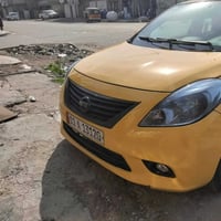 نيسان فيرسا 2012امريكم حادثها بجم مكينه كير جدد شادهن تخم تاير السياره...