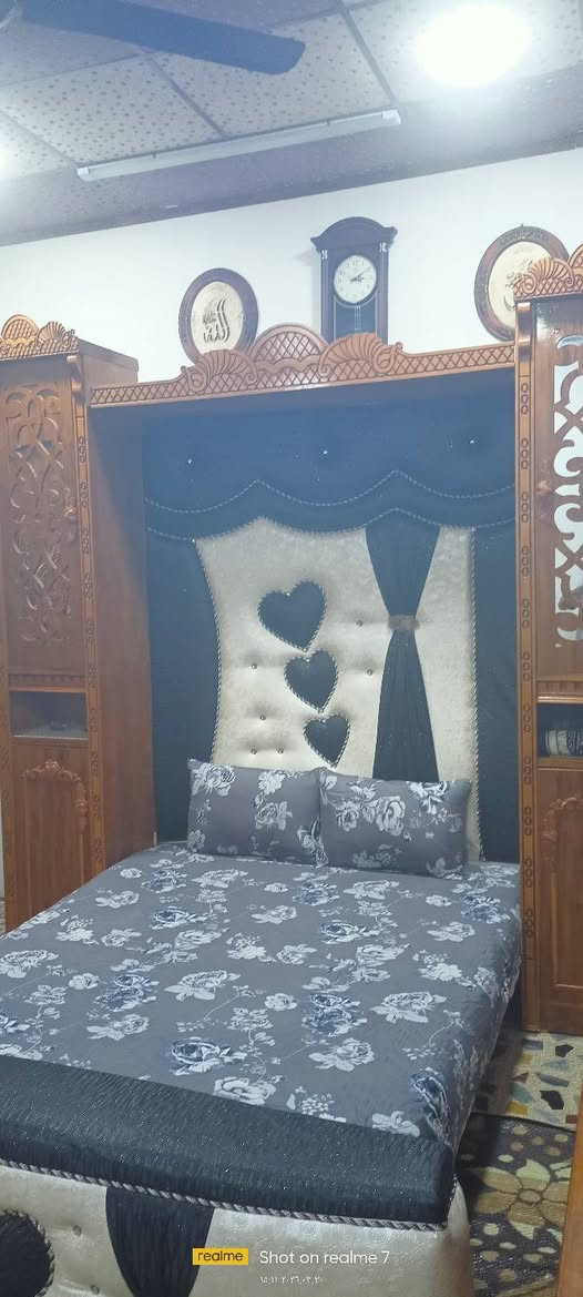 غرفة اخشاب للبيع
غرفة نضيفه 
صاج 5ملم
غرفة كاملة ابراج
كنتور 
زاويه 
ميز تواليت 
جزامه
تخت مع ملحقاتو
للستفسار اتصل عل رقم 
***********
***********
