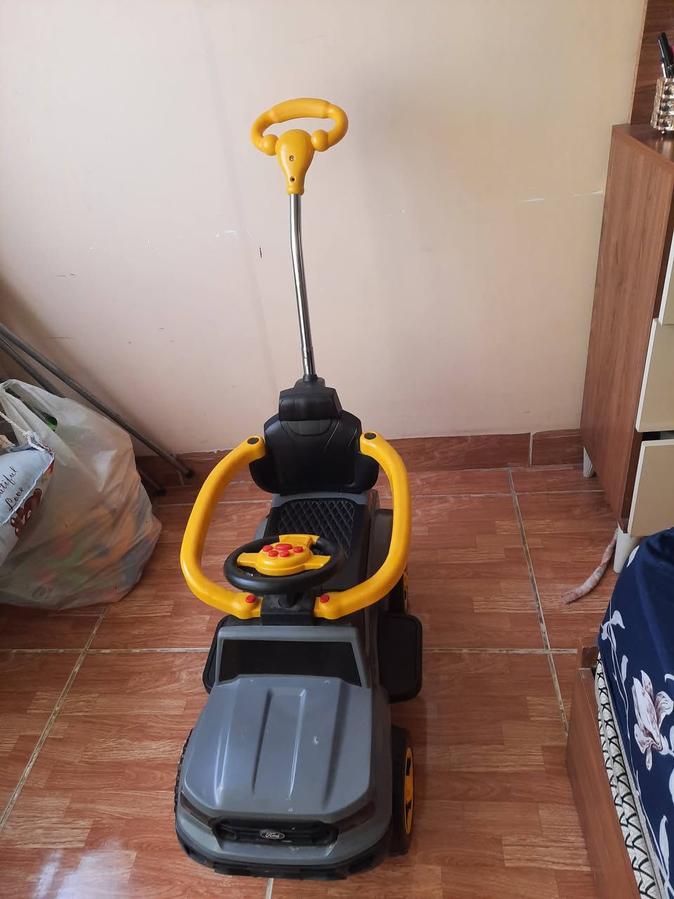 غراض للبيع
موجودين ب كويستان خلف مشفى ولادة


**إذا كنت صاحب هذا الإعلان وتريد حذفه لأي سبب، رجاءا أرسل رسالة إلى الدعم الفني**