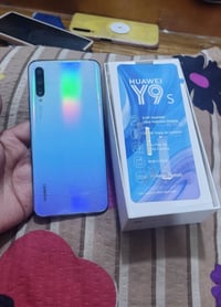 هواوي واي 9 اس • كارتونه • مع شاحن