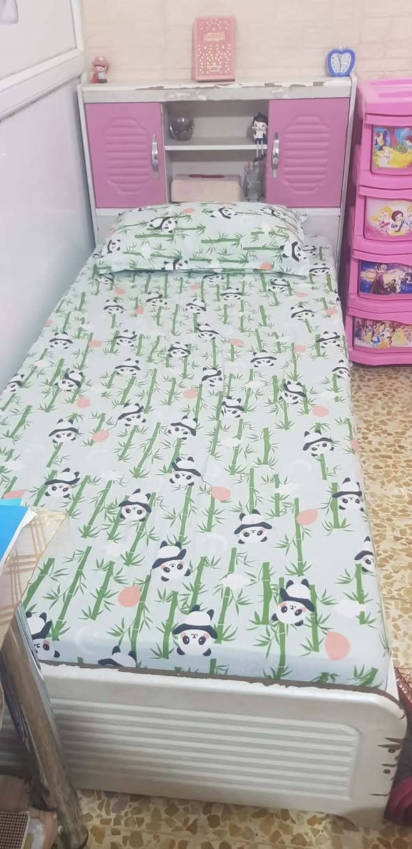 جربايه ميز وكرسي غرفه كامله مال بنوتات حلوه السعر150وبيهه. مجال


**إذا كنت صاحب هذا الإعلان وتريد حذفه لأي سبب، رجاءا أرسل رسالة إلى الدعم الفني**