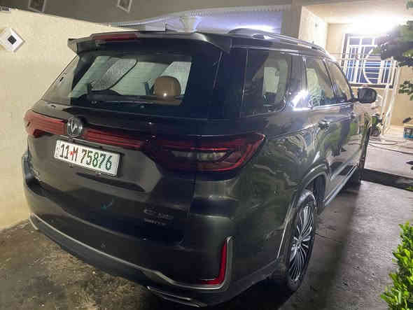 السلام عليكم
للبيع شانجان  CS 95 ٧ راكب أعلى فئه
موديل2023
بانوراما
ماشيه السيارة 59الف كيلو متر
شاشات لمس
صندوق كهرباء
رادار + تحديد مسار
كشنات كهرباء وتدفئه وتبريد
قياده ذاتيه
كاميرات 360 درجه
نظام كاميرات 3D
كاميرات مرايات جانبيه بدقة 4k
حساسات 360 درجه
هاند بريك دكمه
لايت وبك لايت LED
نظام للتحكم في الثبات.
نظام لمراقبة ضغط الهواء في الإطارات.
نظام التحذير عند مغادرة المسار.
نظام المساعدة عند صعود المرتفعات.
نظام منع الاصطدام.
نظام للتحكم في الانزلاق.
نظام الفرامل المانعة للانغلاق (ABS).
نظام للتحذير من الاصطدام الأمامي.
توزيع إلكتروني للفرامل.
نظام لمراقبة النقطة العمياء.
وسائد هوائية أمامية وجانبية.
نظام للتحكم في الثبات.
ذاكرة مقعد السائق
اضاءة محيطية
رقم بغداد    الجديد تحويل سنويه
كفااله عامه من الصبغ والضربه
***********
