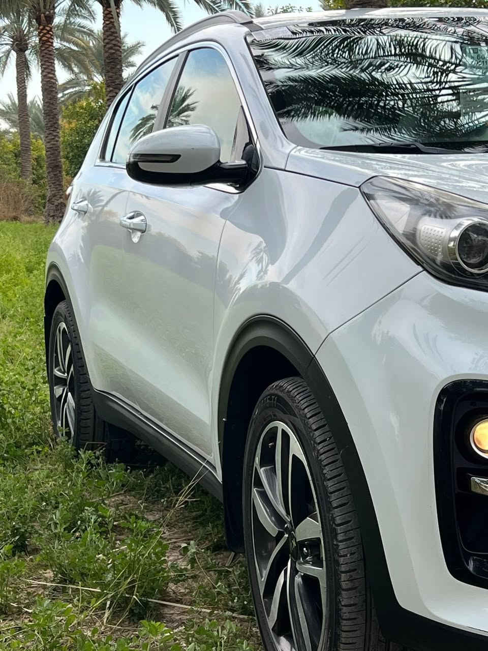 للبيع كيا سبورتج 2020 رقم بغداد بأسمي السيارة مكفولة عداد100 الف كم بحالة جيدة جدا من الشركة على ايدي محرك 2000 دوش تبريد بيانو كامرة شاشة اصلية اريل نفكيشن نظام الملاحة GPS حساس امامي خلفي الداخل حمصي  أنظمة للقيادة المري شفط 5 ويل كب بصمة عدد 2 تبريد قطعتين مكاني بغداد للاستفسار الاتصال على الرقم ***********
