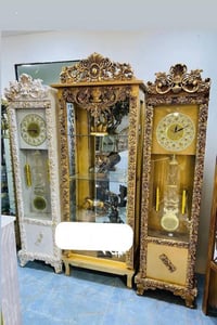 ساعة • بغداد