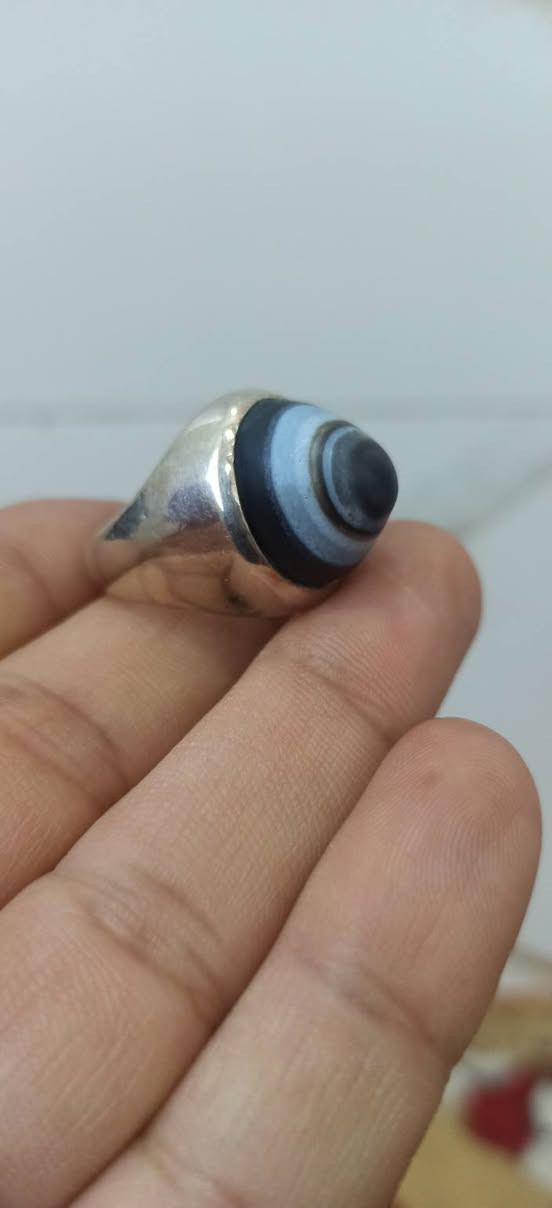 ياالله سلام عليكم خوان تحفة من جزع قياس الخاتم 20 

        بيع فقط تفاصيل اكثر خاص يوجد توصيل


**إذا كنت صاحب هذا الإعلان وتريد حذفه لأي سبب، رجاءا أرسل رسالة إلى الدعم الفني**