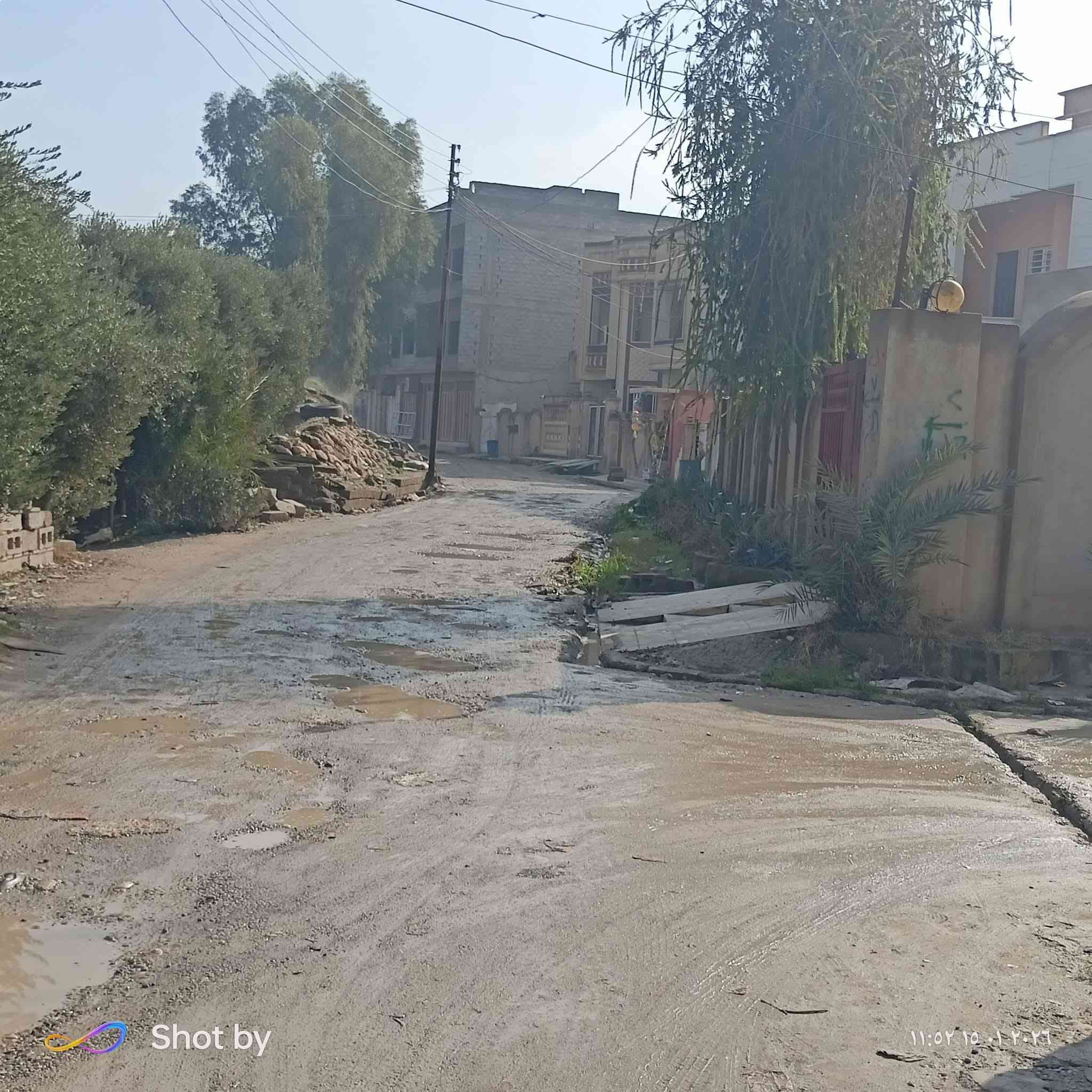 دار للبيع في مدخل تلكيف
مساحه الدار 200م ركن 
يحتوي الدار على 5 غرف نوم ومطبخ وصحيات واستقبال وهول 
موقع الدار فرع اسواق الشام 
صنف الدار بستان ملك صرف 
* سنه البناء 2022
لمعرفه السعر أكتب تم 
أو مراجعه مكتب مدخل حي الملايين الاولى مكتب أرض التميز للبناء والعقار 
اي استفسار يرجى مراسلة الصفحة او الاتصال ع الارقام المذكورة⬇️⬇️
***********
***********
