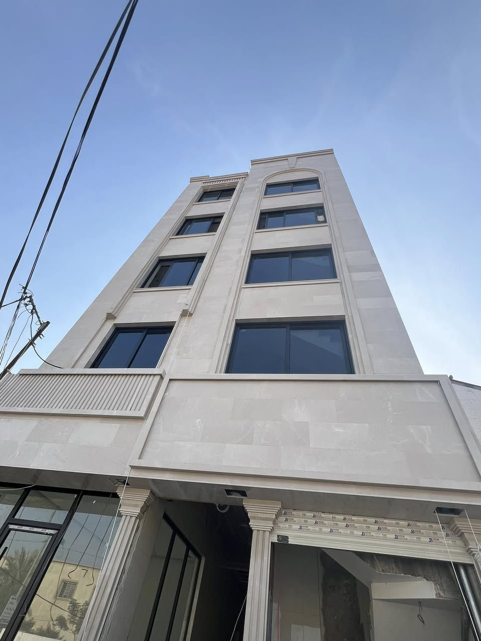 كربلاء مدينتي يسر كادر المصلاوي لعمل الحجر المرمر الطبيعي وبحدث الديكورات الهندسيه ‏ جوده العمل /تتريس خبط كونكريت ولحيم ميكانيك وشد سيم نحاس للستفسار النتصال 👇🏻
حمودي الربيعي ***********‏  
مقداد الربيعي 0776.4886058مقداد الربيعي
