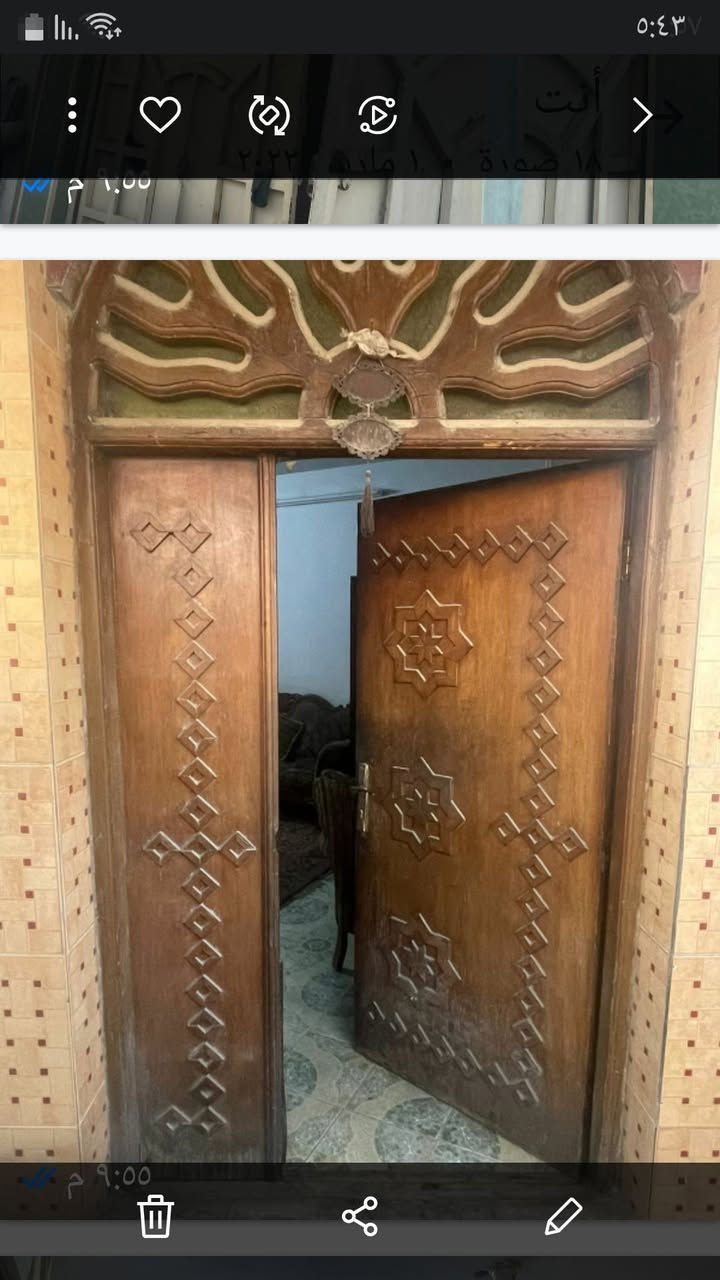 بيت للبيع ركن في منطقة حي اور مقابل المطعم الفلسطيني اول فرع بالستمية يحتوي على ثلاث غرف نوم واستقبال   مع الخدمات في الطابق الاول والثاني على شارعين  قريب على الشارع العام  سيراميك   ممكن ايصير بيتين   ***********   يوجد واتساب
