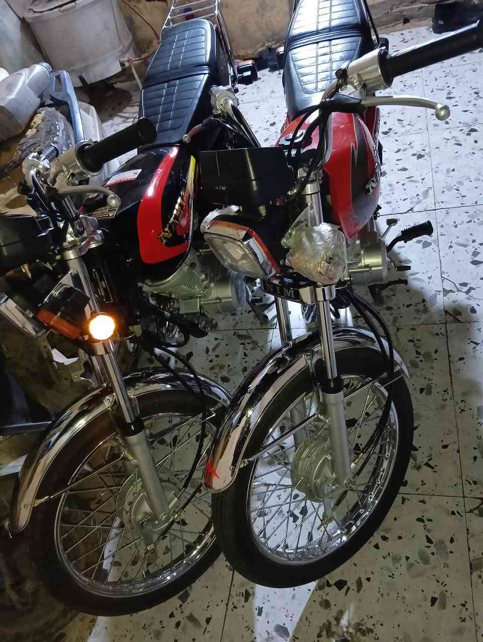 سلام عليكم هلا حبابيبي نامه 26 كفاله عامه من كلشي برغي ممفتوح بيهه اورق سكنر جاهزه من كلشي معوزهه اي شي ممفتوح سبانه ممدود عليهه كفاله عامه اعيد واكرر كفالهه لون احمر صارلهه شهرين ونص من طالعه من المعرض 

-/ نامه 27 شبه شلامجه وكيل ابو سكينه شاصي رفيع 3احرف كفاله كذالك كلهه شغاله من فولك لجوه كلشي منقصهه 
درجه كفاله عامه من كلشي اورق سكنر لون اسود صارلهه شهرين من طالعه من المعرض 
مكاني كربلاء حي العسكري جامع ال عمران 
*********** اتصل وبيك خير وتدلل
