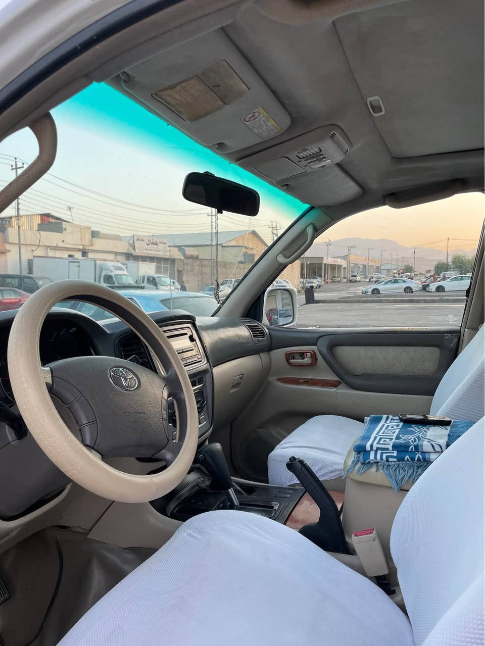 مونيكا موديل 2007 گير اوتوماتيك مه كينه 6 پستن سئ ربع GXR طبله تبريت شغال دبل شغال سلايت سلاجه عام بغ جواني سياره توزوبا ده ين و دزي و كيشا مه ده ني بشه رت عنوان زاخو رقم تله فون *********** زاخو, دهوك
