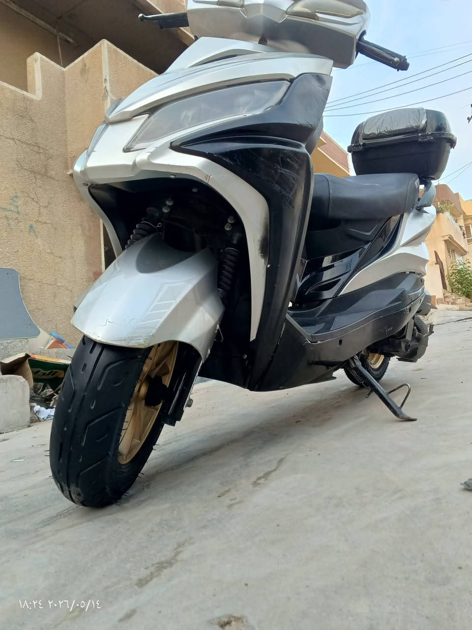 السلام عليكم عندي هاي درجه ال بيع خير من الله مكيه ما مفتوحه بس هندر بي خللل 450بيه مجال ***********تواصل عل واتساب درجه خثر من الله مستعجل عل بيعته
