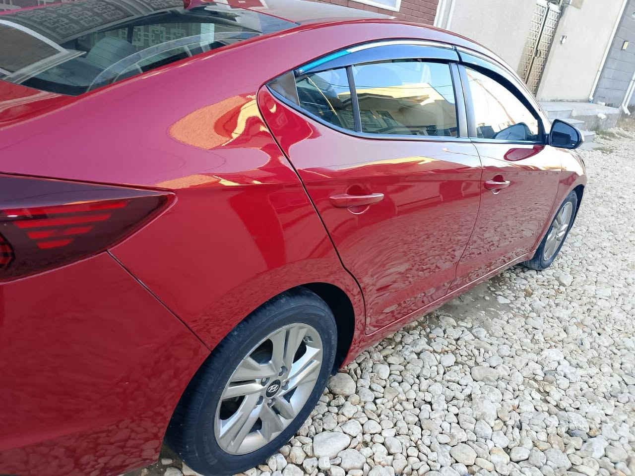 السلام عليكم
هونداي النترا
موديل 2020
وارد امريكي
رقم بابل مشروع وطني
ماشيه 82 الف حقيقي
المواصفات
رادار امامي جانبي خلفي
تحكم جهتين
داخل لونين
شاشه كامرا
ويلكب 17 مع تخم تاير
تبريد بيانو
مكينه 2000 دوش ما مفتوحه
حادثه حافه جاملغ ولبنيد نص صبغ بدون دواخل شرط 
سياره لبيل واحد نفسهن مصلحات القطع ضرر
لباقي مكفوله من صبغ 
علما السياره جاهزه من كلشي وكلشي بيه ع شركه مال جناي متصرف عليه الف دينار
السعر136 وبيه مجال بسيط
مكاني بابل***********
