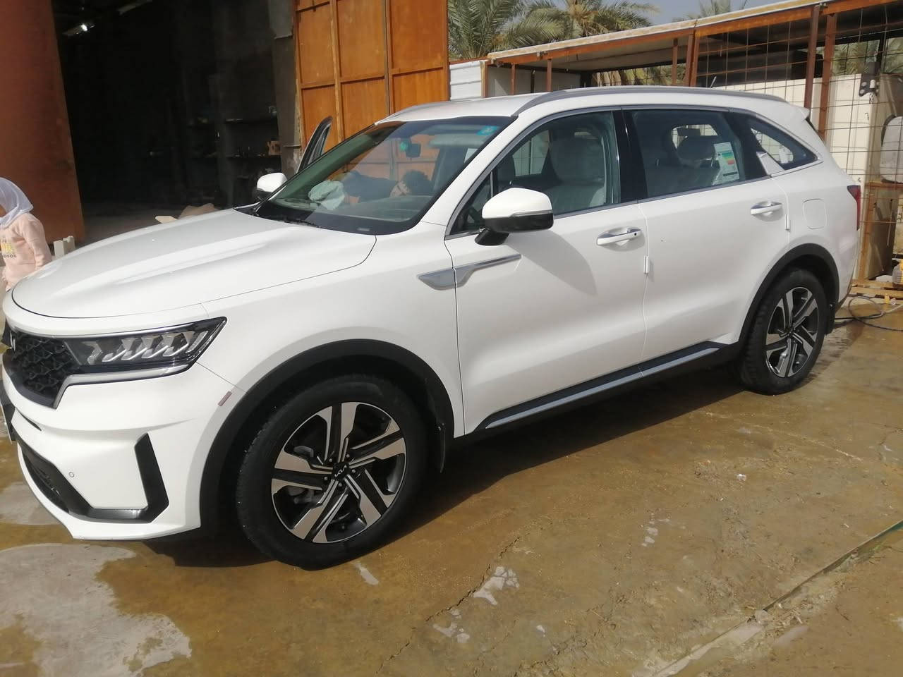 السلام عليكم
سورنتو ٢٠٢٢ قادسية باسمي هزه جديدة وأرقام دولي

مكفوله جاهزه اي نقص مابيه بصمه 
***********

عارضه  ٢٧٨ 

١-  ٦ سلندر

٢-كير ماوس

٣- مخارج اواكس  و YSB

٤- اربع كشنات كهرباء والجنطه كهرباء 

٥-  ثلاثة  قطع تبريد

٦- حساسات امامي خلفي

 ٧-نضام نزول منحدرات

٨- نضام اتو هولد

٩- سايد بريك بصمه

١٠ - انظمة سبور وعادي واقتصادي

١١- كامره خلفيه
