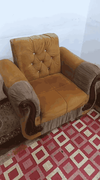 تخم 5مقاعد نضيف جدا اي ضررمابي سعره 125يوجد توصيل داخل كربلاء ***********
