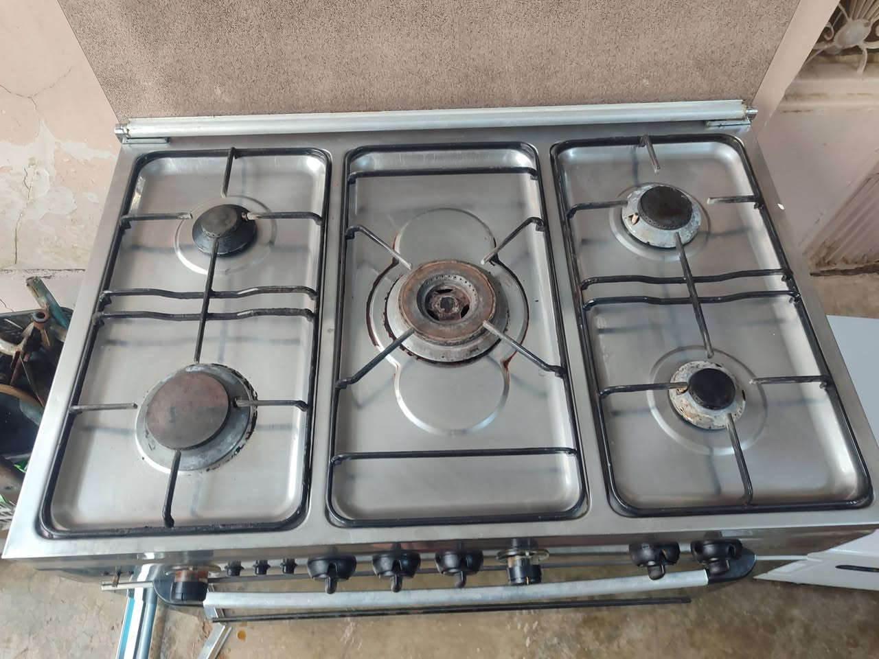 للبيع افريش مصري العنوان كفري *********** السعر 150الف
